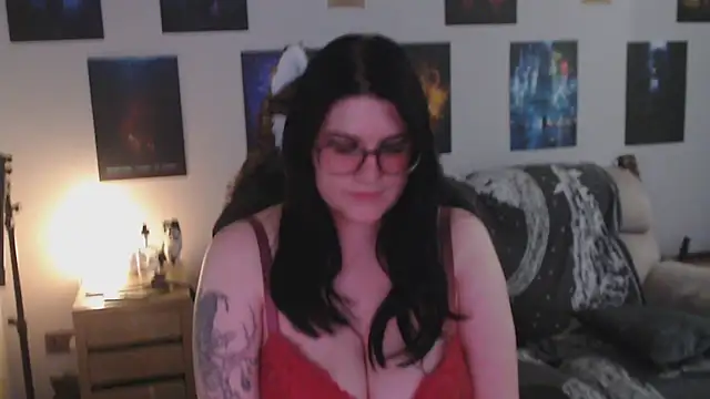 GothSuccubusBabe online show from September 30, 2025, 6:36 pm