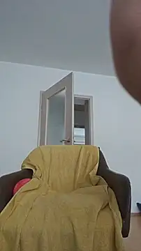 Snapshot of turkish-balls chatting on October 30, 2025, 2:47 pm turkish-balls online show from October 30, 2025, 2:47 pm