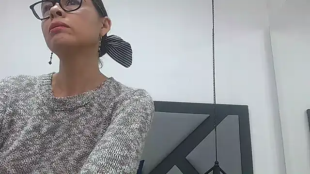 amanda ramirez online show from February 1, 2026, 2:15 pm