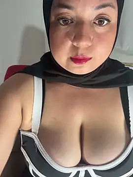 bluum online show from March 4, 2026, 8:05 pm