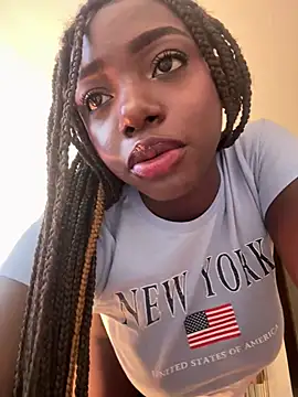 alissradiante1 online show from February 26, 2026, 11:05 pm