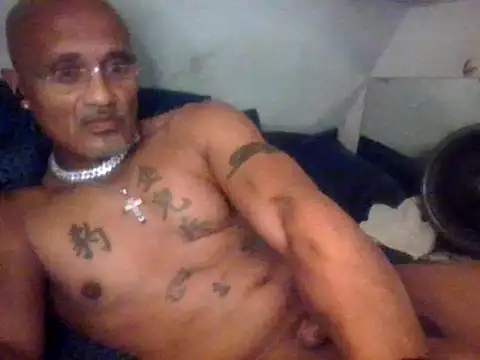 badboy2u2025 online show from January 6, 2026, 1:09 am