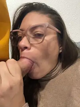 Snapshot of kate_rabittsex chatting on February 1, 2026, 11:30 am kate rabittsex online show from February 1, 2026, 11:30 am