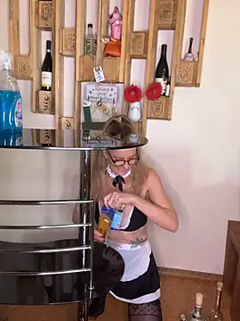 LucyLingerie78 online show from November 11, 2025, 1:28 pm