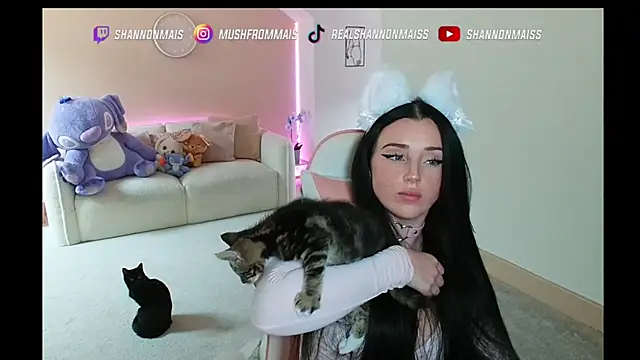 Snapshot of itsmais chatting on October 23, 2025, 11:31 am itsmais online show from October 23, 2025, 11:31 am