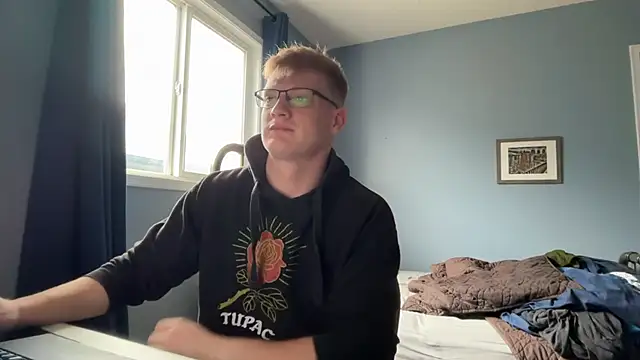 lustylyndon online show from May 14, 2026, 4:26 pm