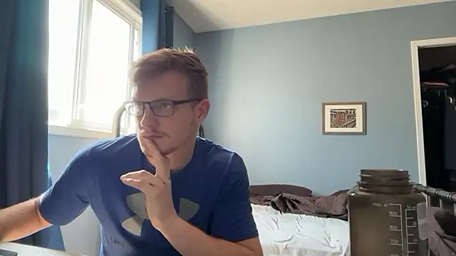 lustylyndon online show from July 14, 2026, 5:52 pm