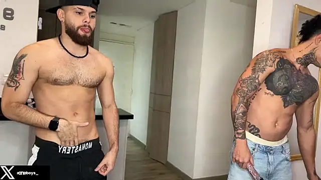 Snapshot of zoneboys chatting on February 20, 2026, 11:06 pm zoneboys online show from February 20, 2026, 11:06 pm