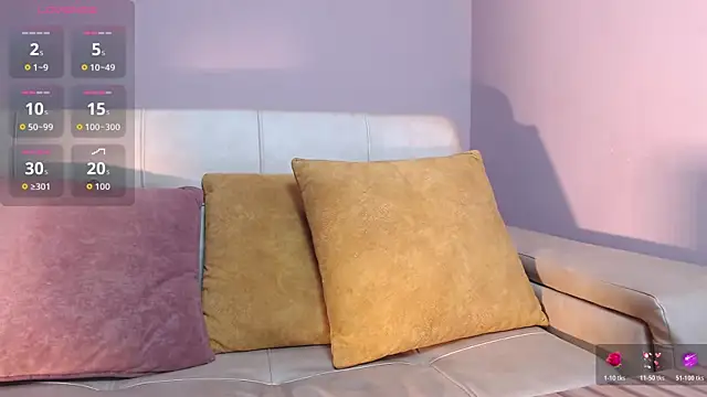 alesiamoore online show from November 14, 2025, 1:26 pm