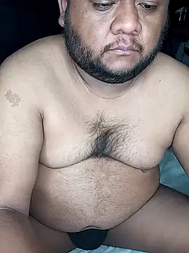 Osogaypardo online show from September 24, 2025, 7:15 am