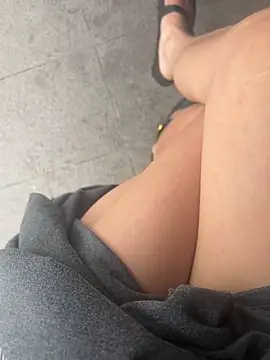 Snapshot of xiaoyuan01 chatting on October 15, 2025, 3:16 am xiaoyuan01 online show from October 15, 2025, 3:16 am