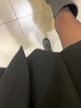 xiaoyuan01 online show from April 8, 2026, 2:24 am