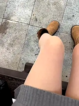 Snapshot of xiaoyuan01 chatting on October 28, 2025, 4:57 am xiaoyuan01 online show from October 28, 2025, 4:57 am