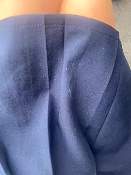 Snapshot of xiaoyuan01 chatting on October 5, 2025, 12:56 am xiaoyuan01 online show from October 5, 2025, 12:56 am