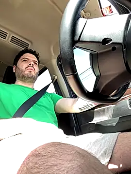 uto857 online show from November 16, 2025, 3:28 pm