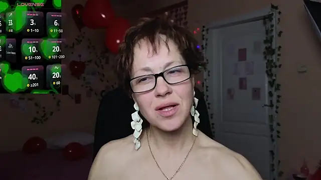 Snapshot of Ronda_Roni chatting on February 14, 2026, 3:12 pm Ronda Roni online show from February 14, 2026, 3:12 pm