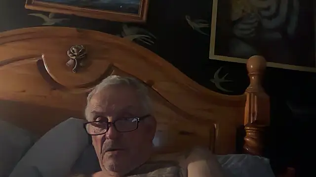 poggles online show from October 29, 2025, 7:35 pm