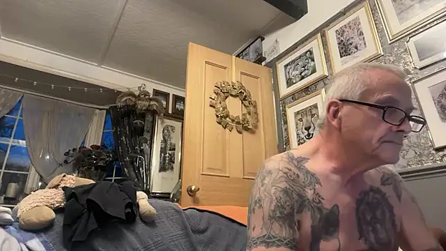 poggles online show from March 31, 2026, 5:09 am