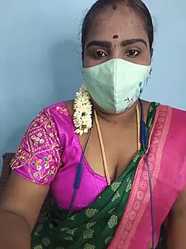Snapshot of Tamil_riyalini12 chatting on July 4, 2026, 3:57 am Tamil riyalini12 online show from July 4, 2026, 3:57 am