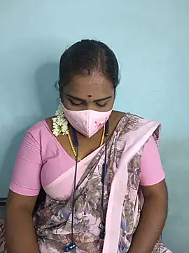 Snapshot of Tamil_riyalini12 chatting on July 22, 2026, 5:20 am Tamil riyalini12 online show from July 22, 2026, 5:20 am