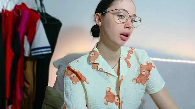 Ivanna  Rose online show from April 16, 2026, 7:53 am