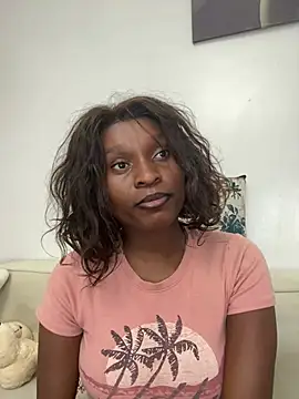 Lil-shawrie online show from May 6, 2026, 12:14 am