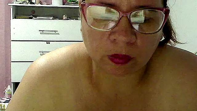 luciana69hot online show from February 25, 2026, 3:56 pm