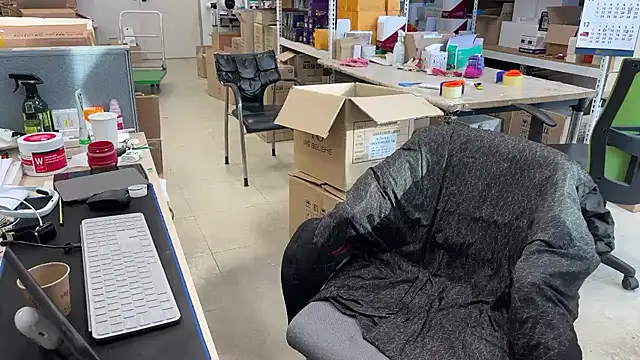 Snapshot of suwonsub chatting on November 21, 2025, 6:23 am suwonsub online show from November 21, 2025, 6:23 am