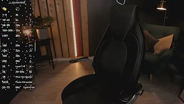 Snapshot of Ash_Hasmy chatting on November 18, 2025, 12:30 pm Ash Hasmy online show from November 18, 2025, 12:30 pm