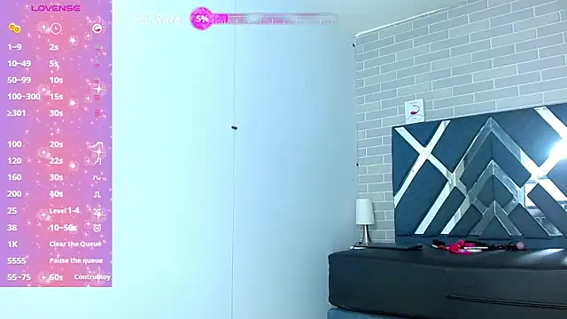 Raven Doll19 online show from September 28, 2025, 1:40 pm