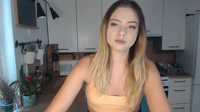 Snapshot of BuffyxLUST chatting on October 7, 2025, 8:26 am BuffyxLUST online show from October 7, 2025, 8:26 am