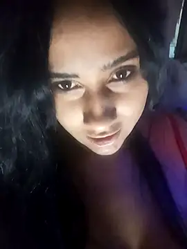 Snapshot of srtsara chatting on September 19, 2025, 9:08 pm srtsara online show from September 19, 2025, 9:08 pm