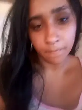 Snapshot of srtsara chatting on September 27, 2025, 4:35 pm srtsara online show from September 27, 2025, 4:35 pm