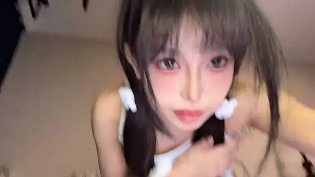 Snapshot of kiraa-0051 chatting on February 1, 2026, 1:42 pm kiraa-0051 online show from February 1, 2026, 1:42 pm