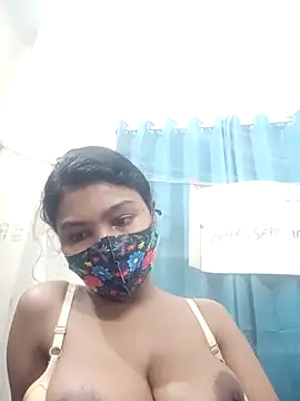 Tamanna490 online show from March 13, 2026, 5:40 pm