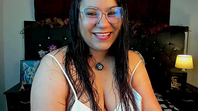 Snapshot of sofia_sorceress5 chatting on September 23, 2025, 9:49 am sofia sorceress5 online show from September 23, 2025, 9:49 am