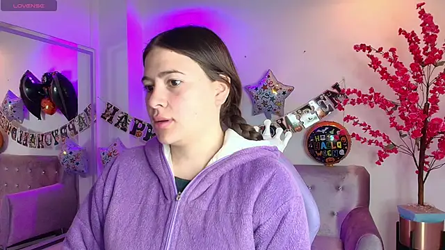 Antonella wild online show from October 26, 2025, 3:40 am