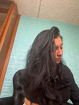 Snapshot of SALOME_KORLAND chatting on January 10, 2026, 6:03 pm SALOME KORLAND online show from January 10, 2026, 6:03 pm