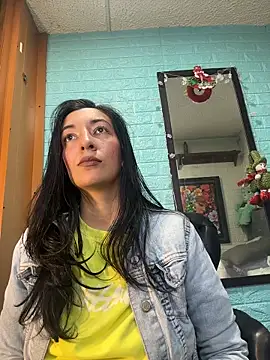 Snapshot of SALOME_KORLAND chatting on December 16, 2025, 7:29 pm SALOME KORLAND online show from December 16, 2025, 7:29 pm