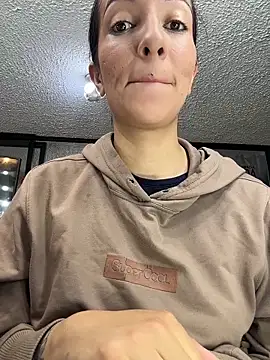 Snapshot of SALOME_KORLAND chatting on February 18, 2026, 7:21 pm SALOME KORLAND online show from February 18, 2026, 7:21 pm