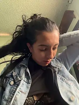 Snapshot of SALOME_KORLAND chatting on January 17, 2026, 5:05 pm SALOME KORLAND online show from January 17, 2026, 5:05 pm