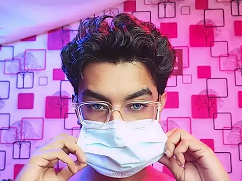 ChiseledCharm online show from October 31, 2025, 6:15 pm