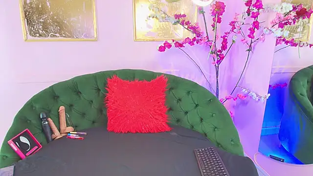 Snapshot of CHANNEL_MILLER69 chatting on September 20, 2025, 4:06 am CHANNEL MILLER69 online show from September 20, 2025, 4:06 am