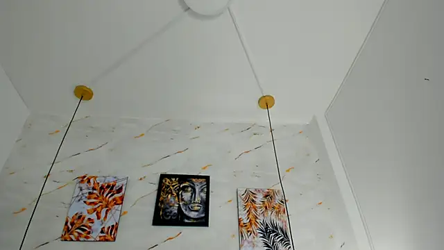 Snapshot of Anny_bridge chatting on April 7, 2026, 9:16 pm Anny bridge online show from April 7, 2026, 9:16 pm