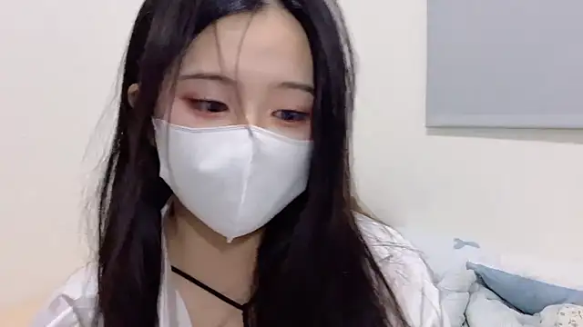 Snapshot of LHeart chatting on September 27, 2025, 1:50 pm LHeart online show from September 27, 2025, 1:50 pm