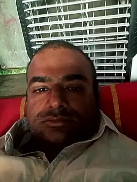 sree4143 online show from November 9, 2025, 7:01 am