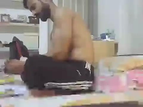 sofiacpl  online show from November 4, 2025, 6:33 pm