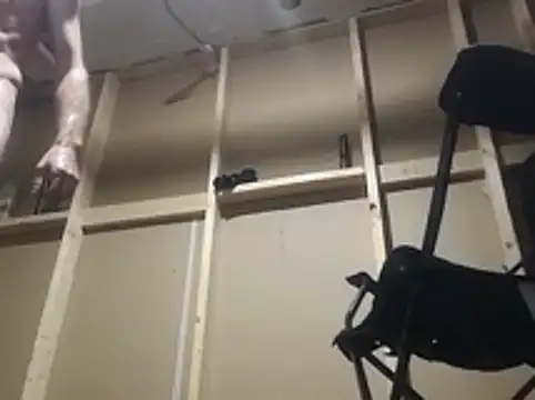 Snapshot of David1982qq chatting on October 29, 2025, 8:13 am David1982qq online show from October 29, 2025, 8:13 am