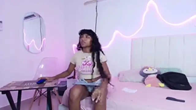 Snapshot of Andre_lezcano chatting on February 6, 2026, 6:04 pm Andre lezcano online show from February 6, 2026, 6:04 pm