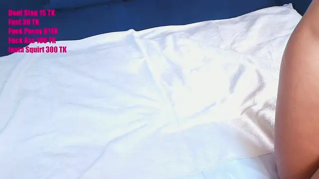 couplelove543 online show from October 15, 2025, 2:03 pm